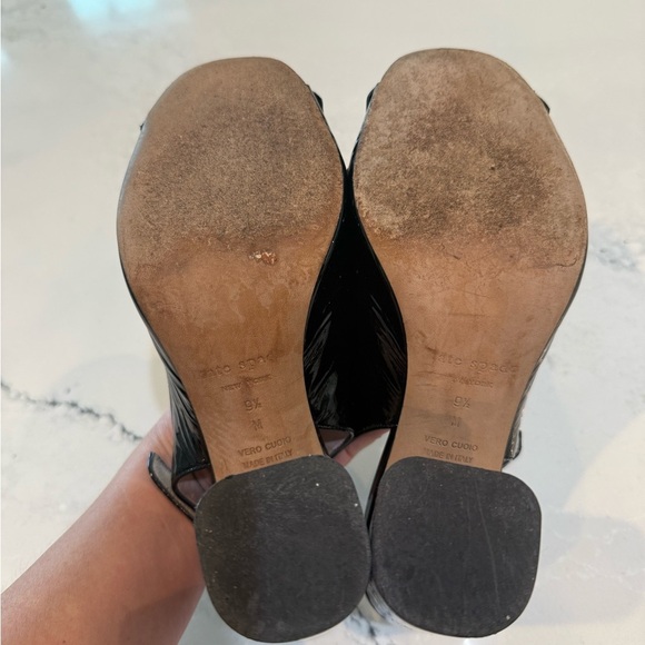 Kate Spade NY Caileen Kiltie Patent Leather Chunky Block Heel Slingback Pump - Picture 6 of 12